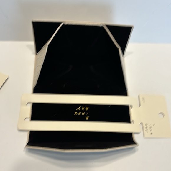 A New Day Collapsible Eyewear Cases - Picture 14 of 14